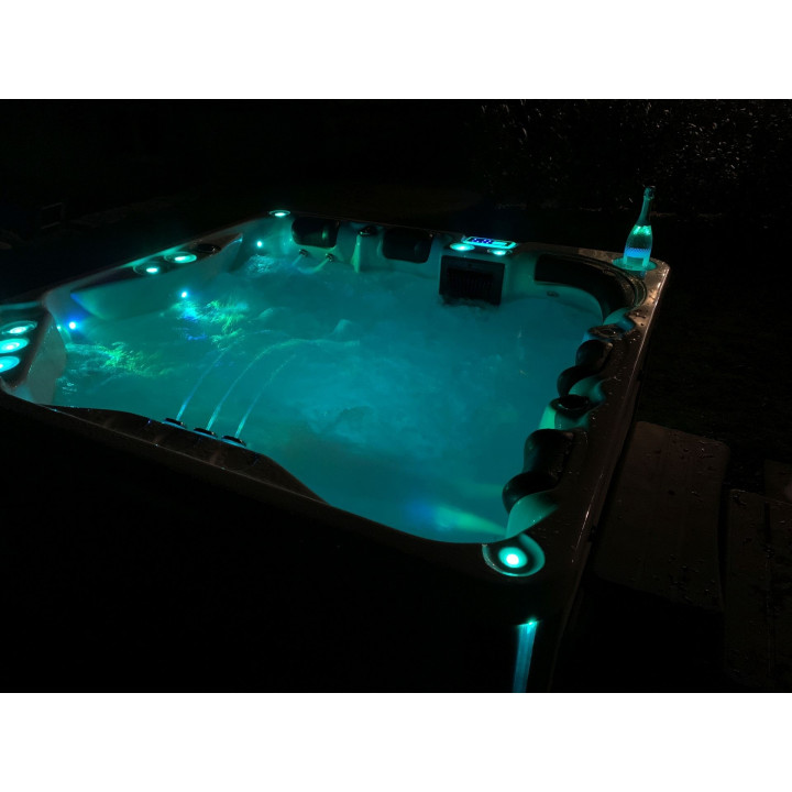 Whirlpool Bern / 5 persons